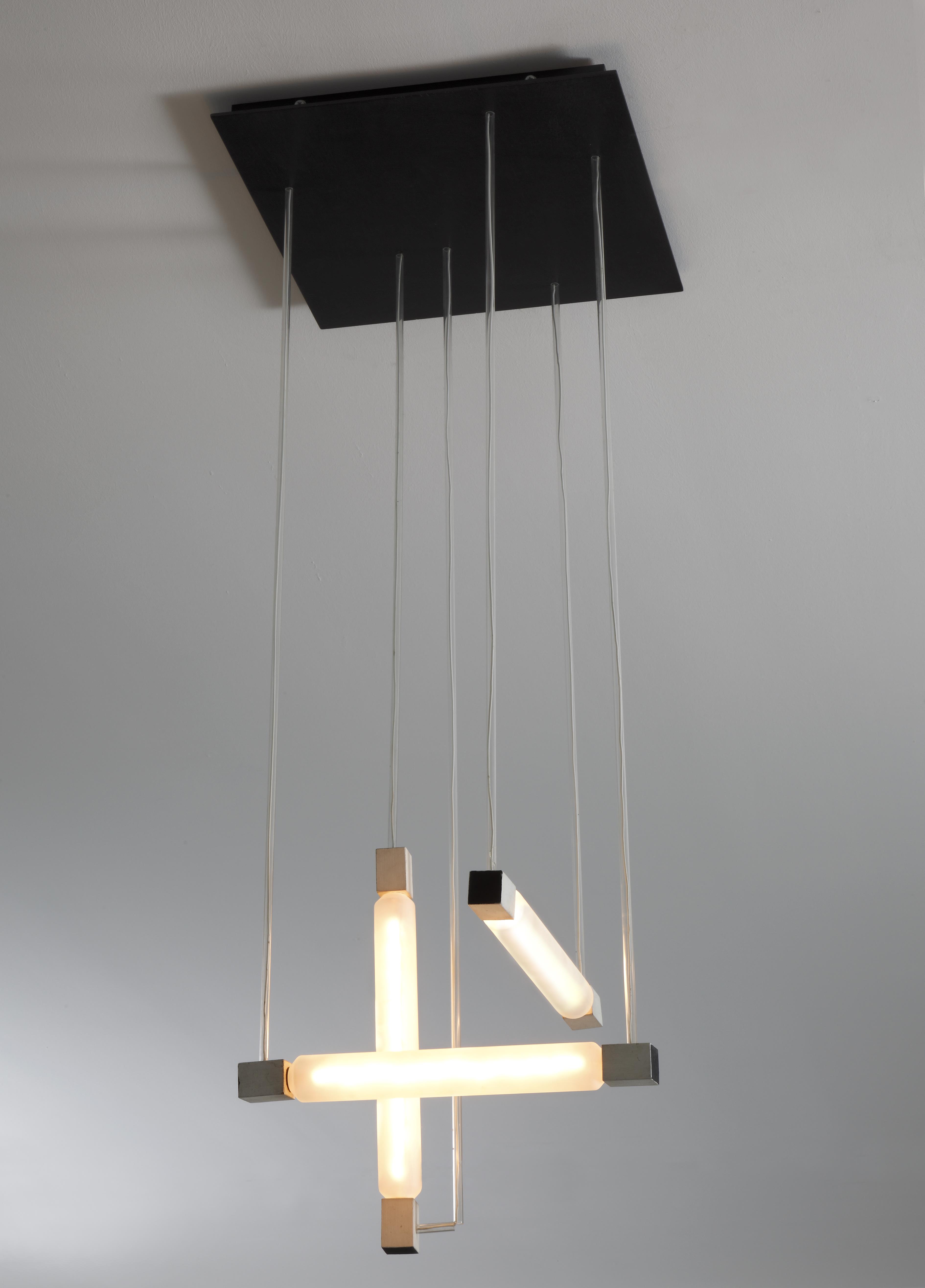 Hanglamp [Drie-buizen lamp] — Museum Utrecht