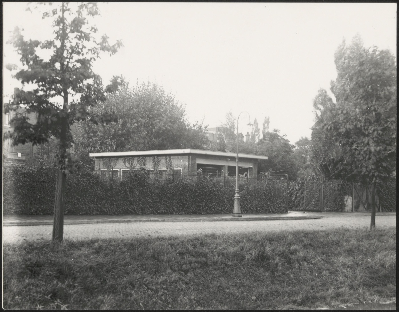 Afbeelding van garage met woning, ca.1928, voormalige dubbele garage